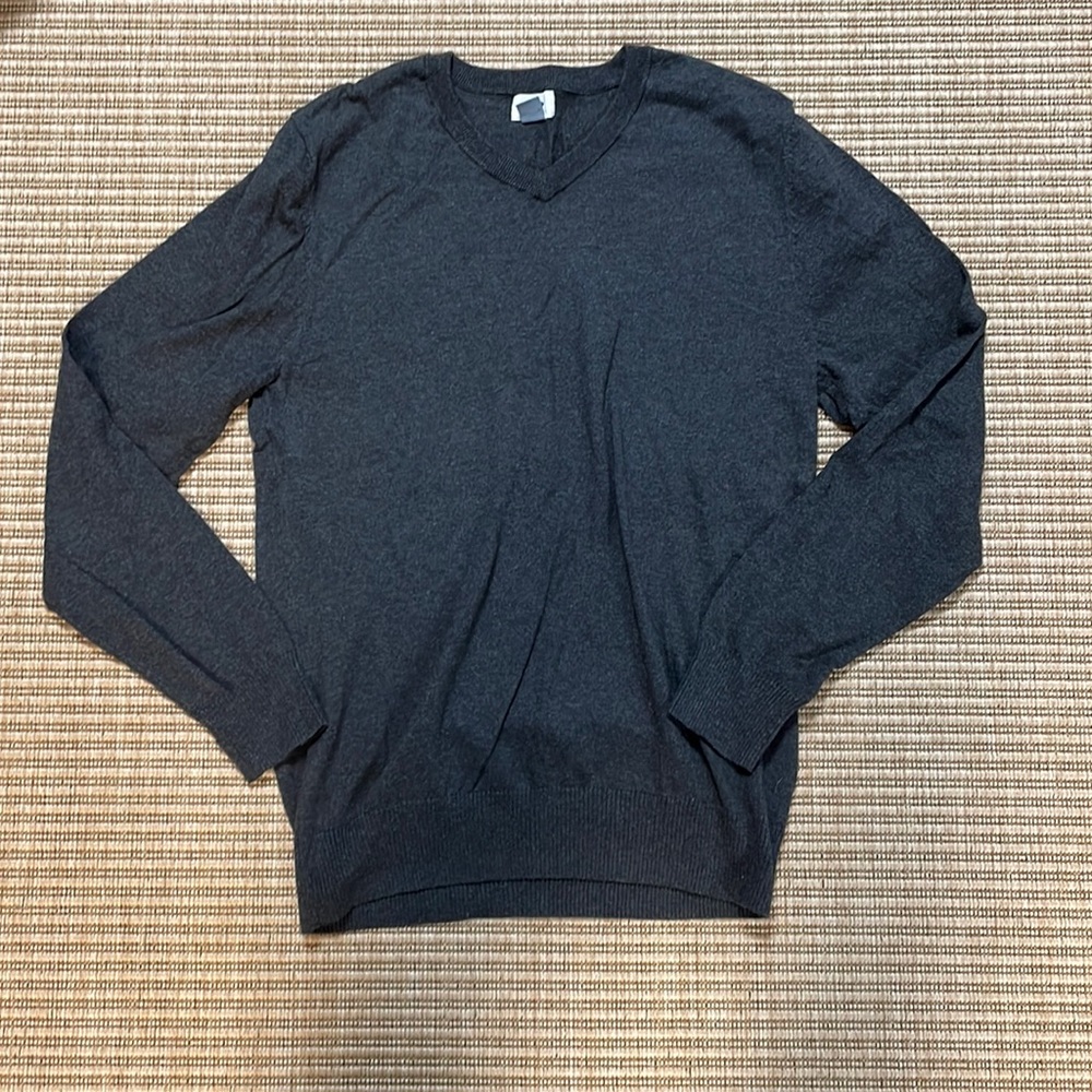 Mens OLD NAVY V neck long sleeve